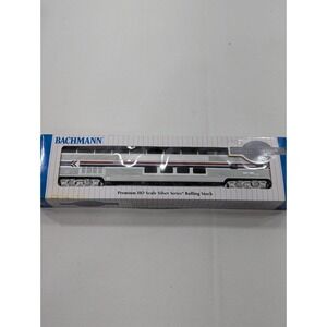 Bachmann 13005 HO Gauge Amtrak 85' Lightwd  Full Dome Passenger Car 305‎